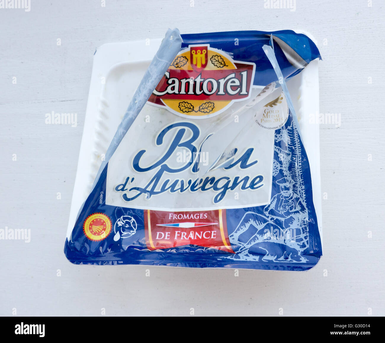 Fromage Cantorel Bleu dAuvergne avec moisissure bleue. Cantorel marque fait partie de l'ERP +10fromageries. Banque D'Images