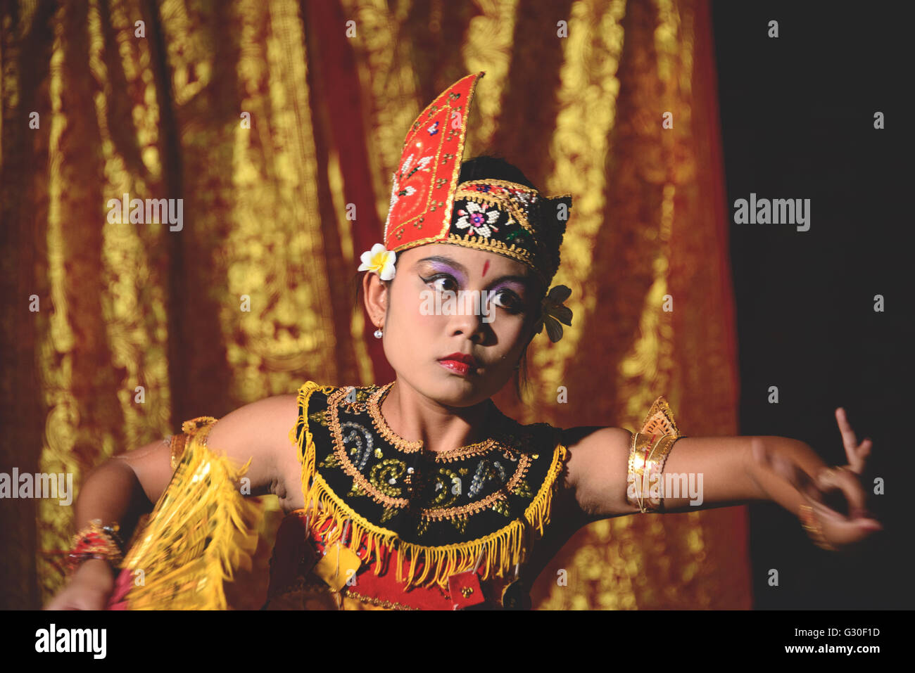 Un traditionnel Legong dance performance à Bali, Indonésie Banque D'Images