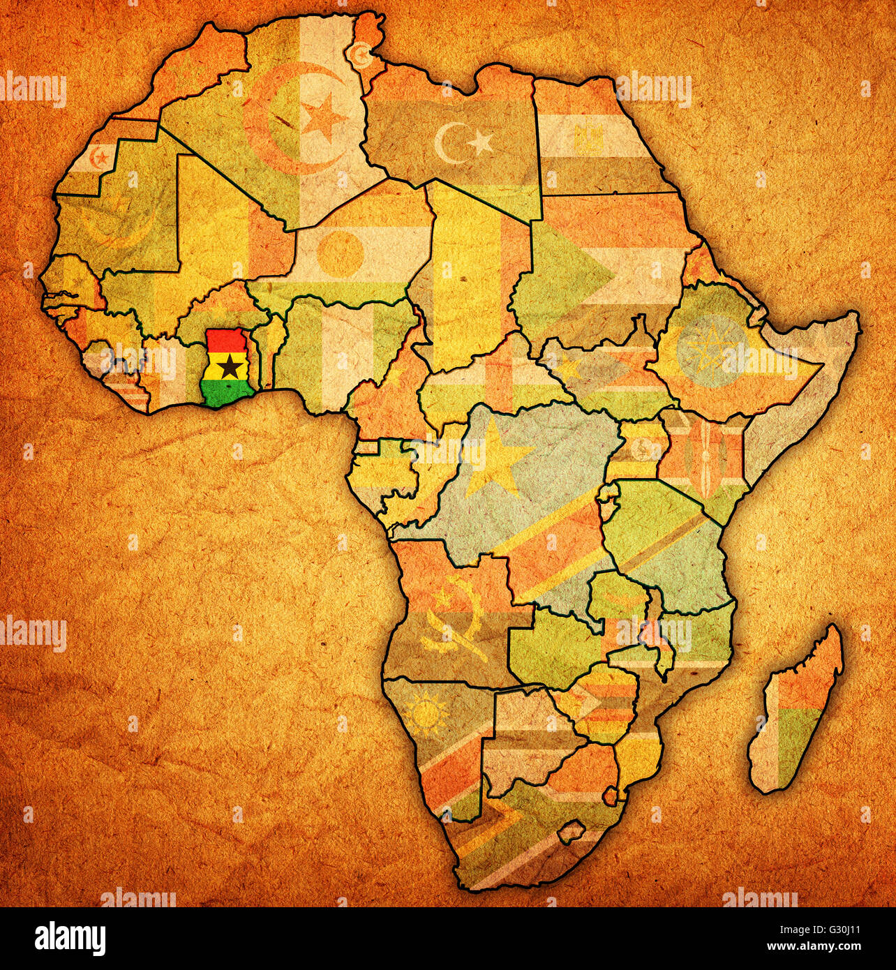 Le Ghana sur les vintage carte politique de l'Afrique avec des drapeaux Banque D'Images