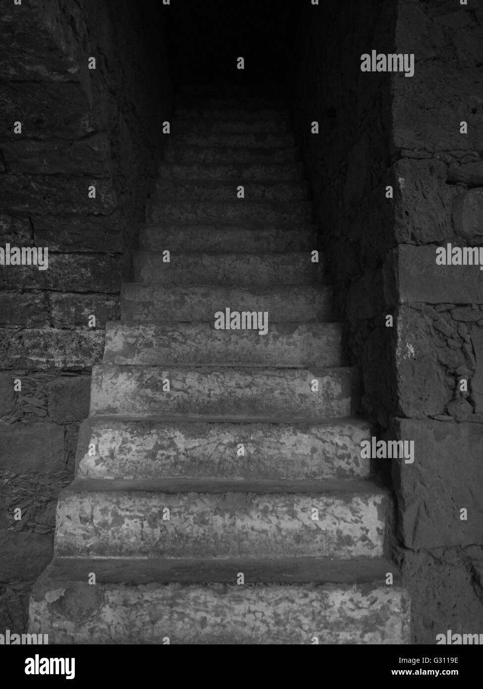 Image en noir et blanc d'escaliers Banque D'Images
