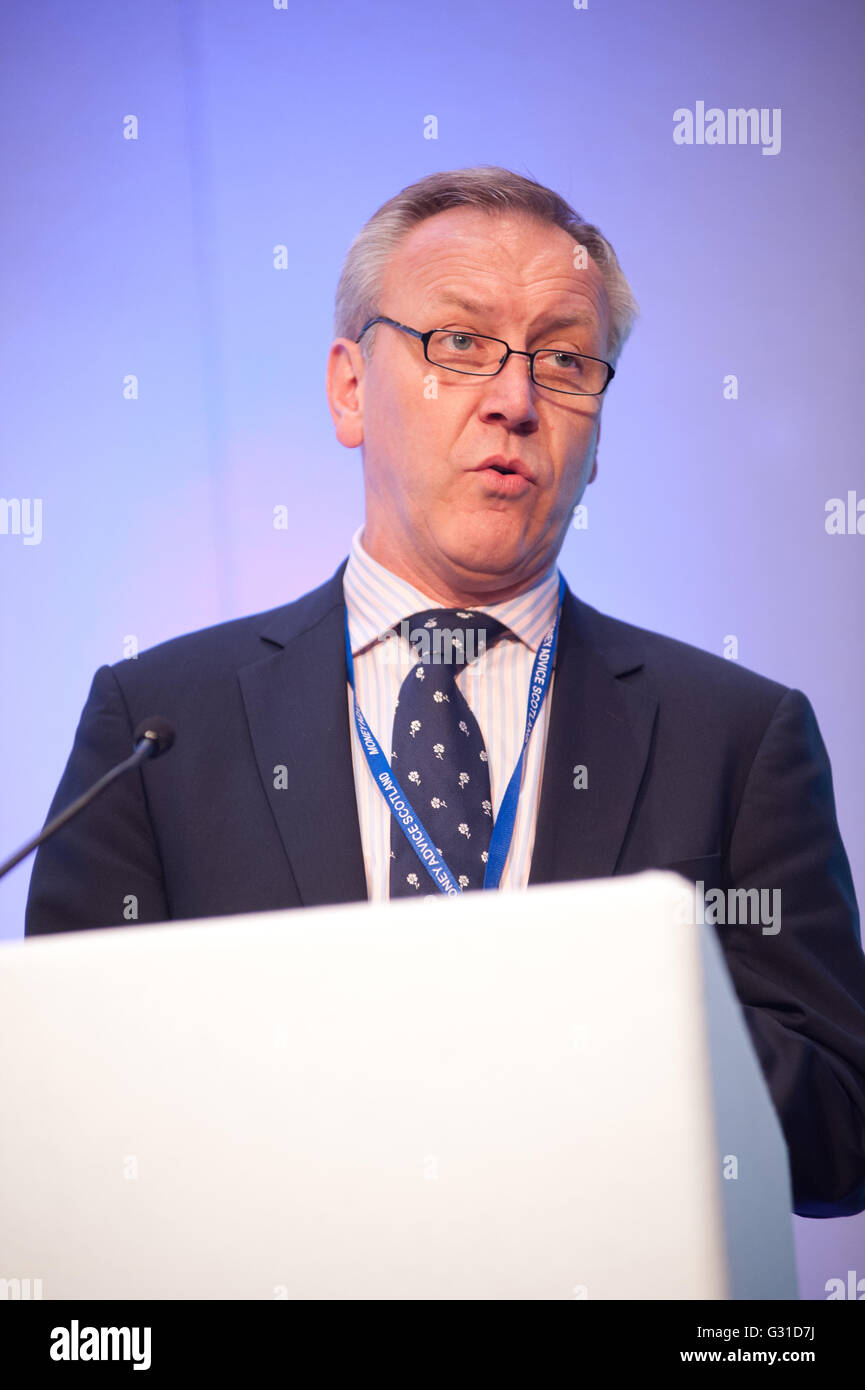 Craig Jamieson Barclays Bank speakign à la conférence Banque D'Images