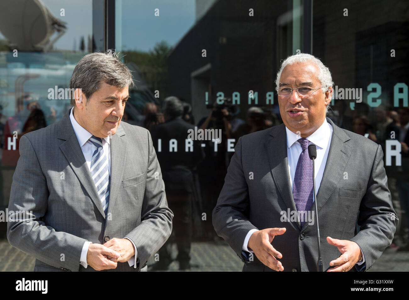 Lisbonne, Portugal. 06 Juin, 2016. Le premier ministre, M. Antonio Costa a été le centre de la FPF étapes pour accueillir l'équipe nationale de football avant le championnat d'Europe sur 06 juin 2016, Lisbonne, Portugal. Credit : Gonçalo Silva/Alamy Live News Banque D'Images