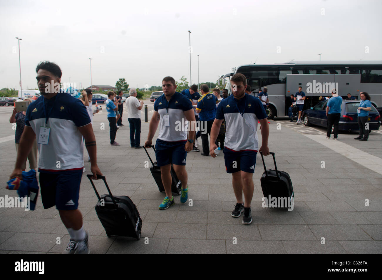 Salford, Royaume-Uni, le 7 juin 2016, l'équipe U20 français arrivant à l'un stade Bell J de leur match contre l'Argentine dans le monde entier Rugby U20 Championship 2016. Crédit : Colin Edwards / Alamy Live News Banque D'Images