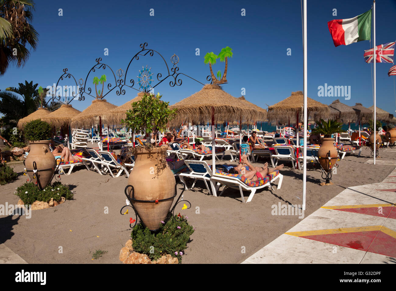 Virginia Playa beach, Torremolinos, la province de Malaga, Costa del Sol, Andalousie, Espagne, Europe, PublicGround Banque D'Images