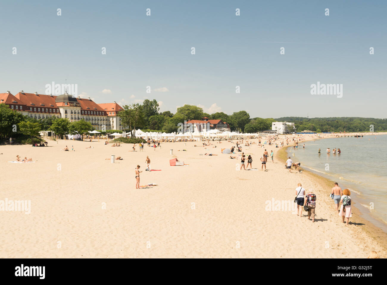 Sopot - Grand Hotel et plage de la petite ville balnéaire et touristique de la Baie de Gdansk, la mer Baltique, la Pologne, l'Europe Banque D'Images