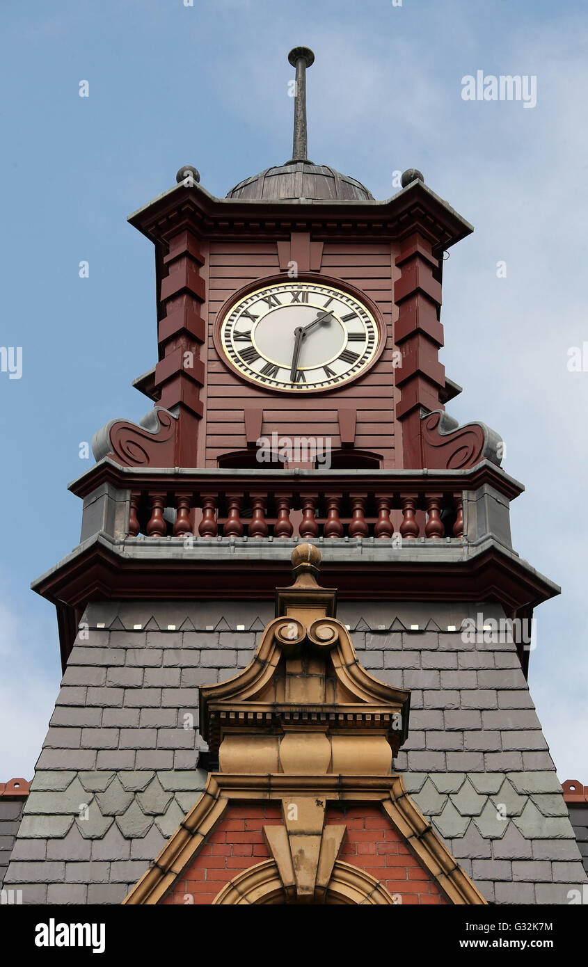 Tour de l'horloge restaurée à l'époque édouardienne Victoria Baths à Manchester Banque D'Images