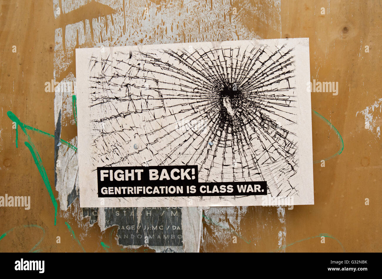 Affiches de guerre de classe a protesté contre l'embourgeoisement de Londres. Banque D'Images