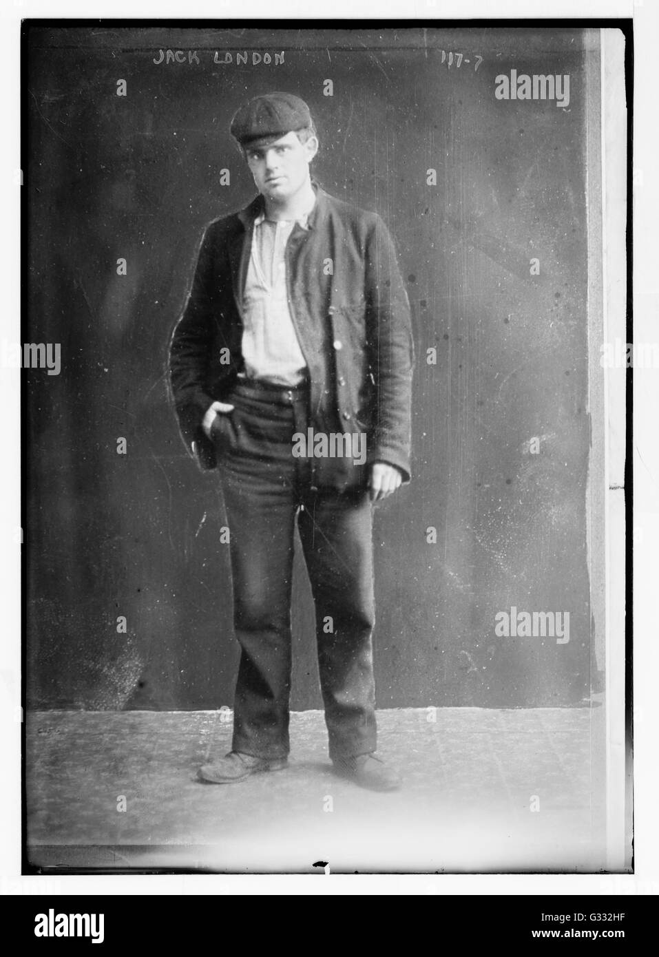 John Griffith 'Jack' London (1876-1916) a été l'auteur américain de romans classiques le "Croc blanc" et "l'appel de la nature.' Banque D'Images