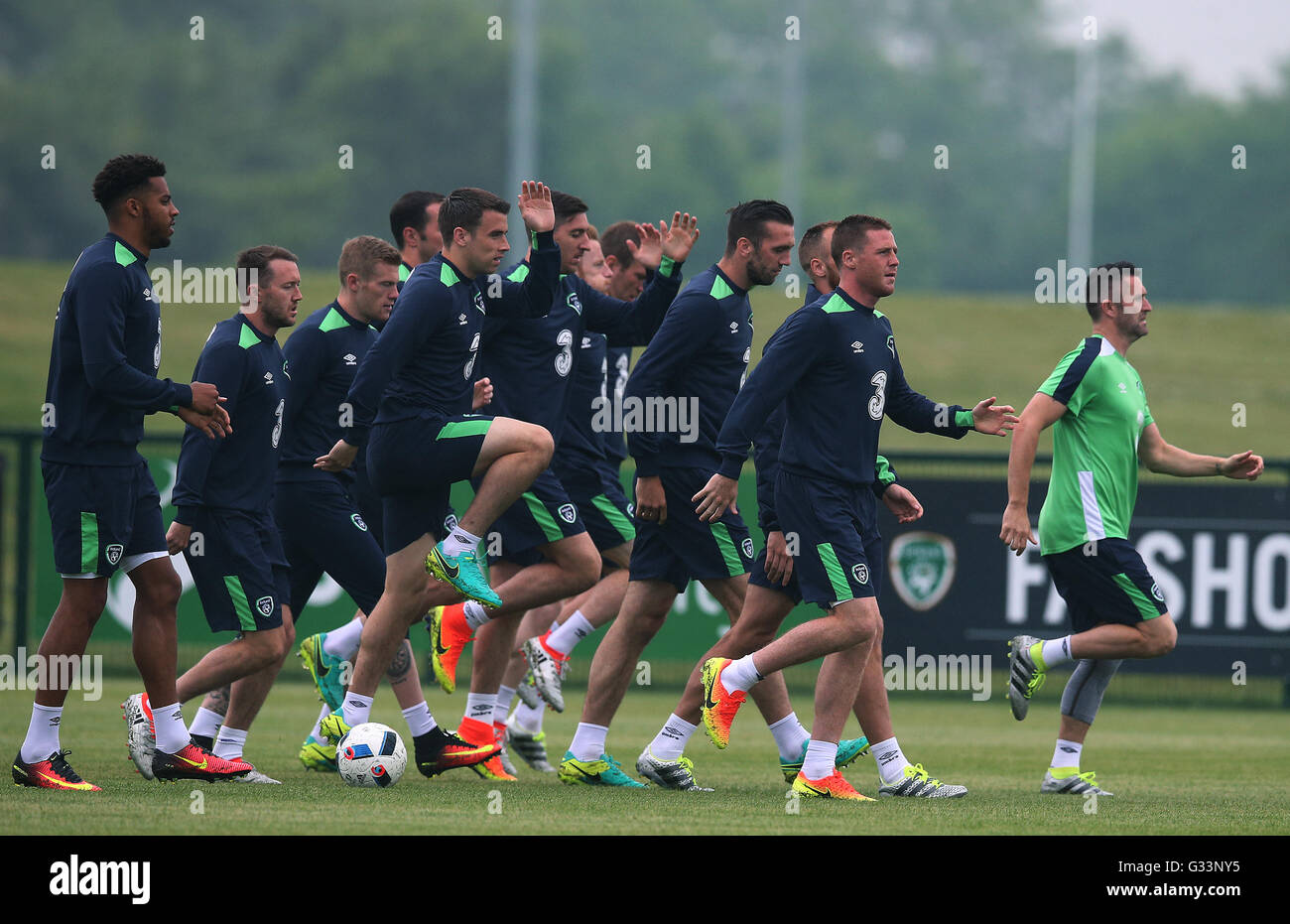 République d'Irlande squad pendant une session de formation à l'échelle nationale Sports à Abbotstown, Dublin. Banque D'Images