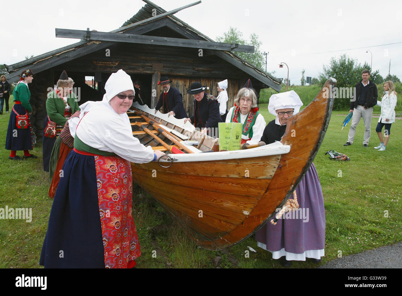 Bateau de l'église dans leur garde Banque D'Images