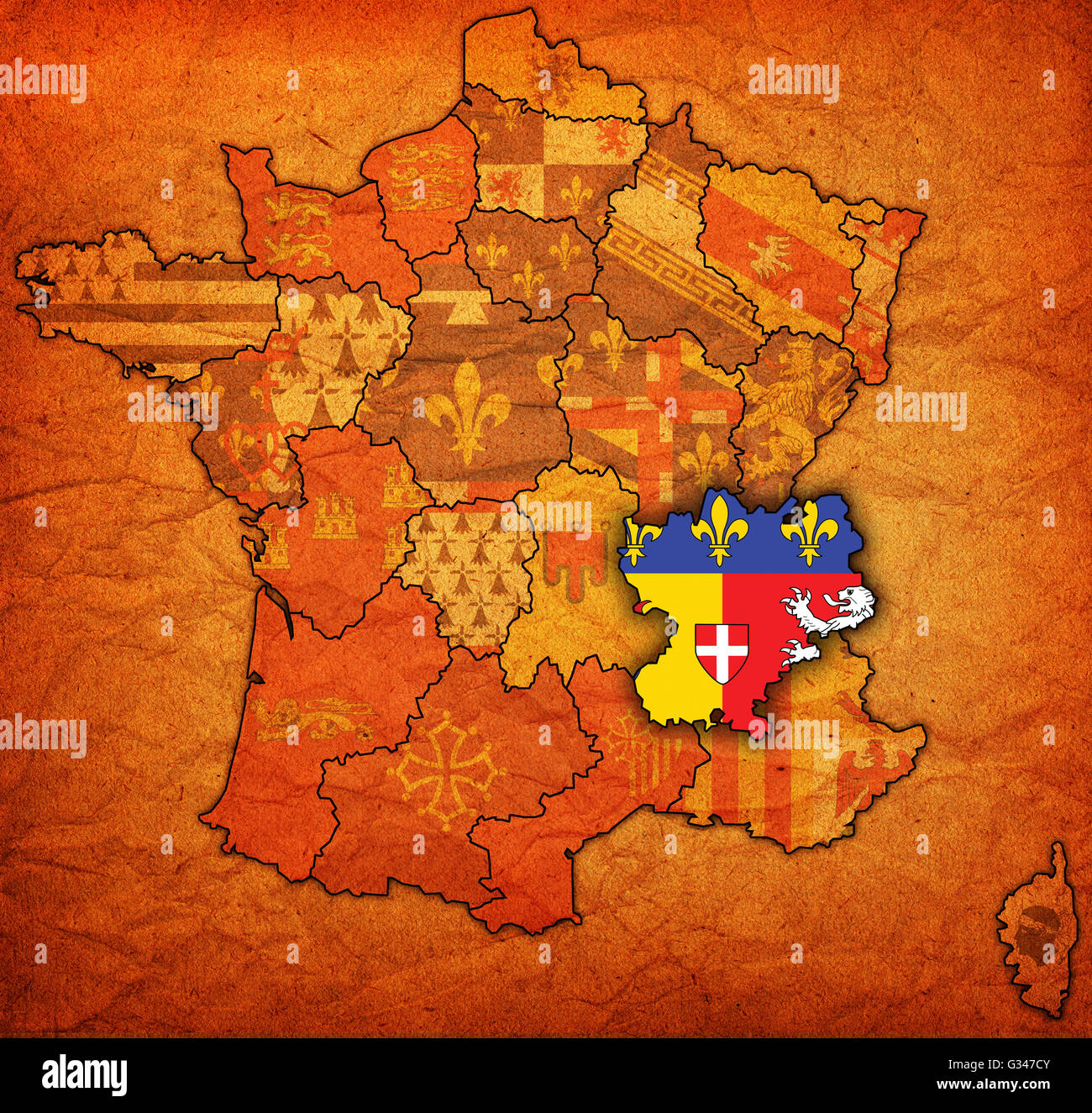 Rhone-Alpes sur la vieille carte de France avec les drapeaux des divisions administratives Banque D'Images