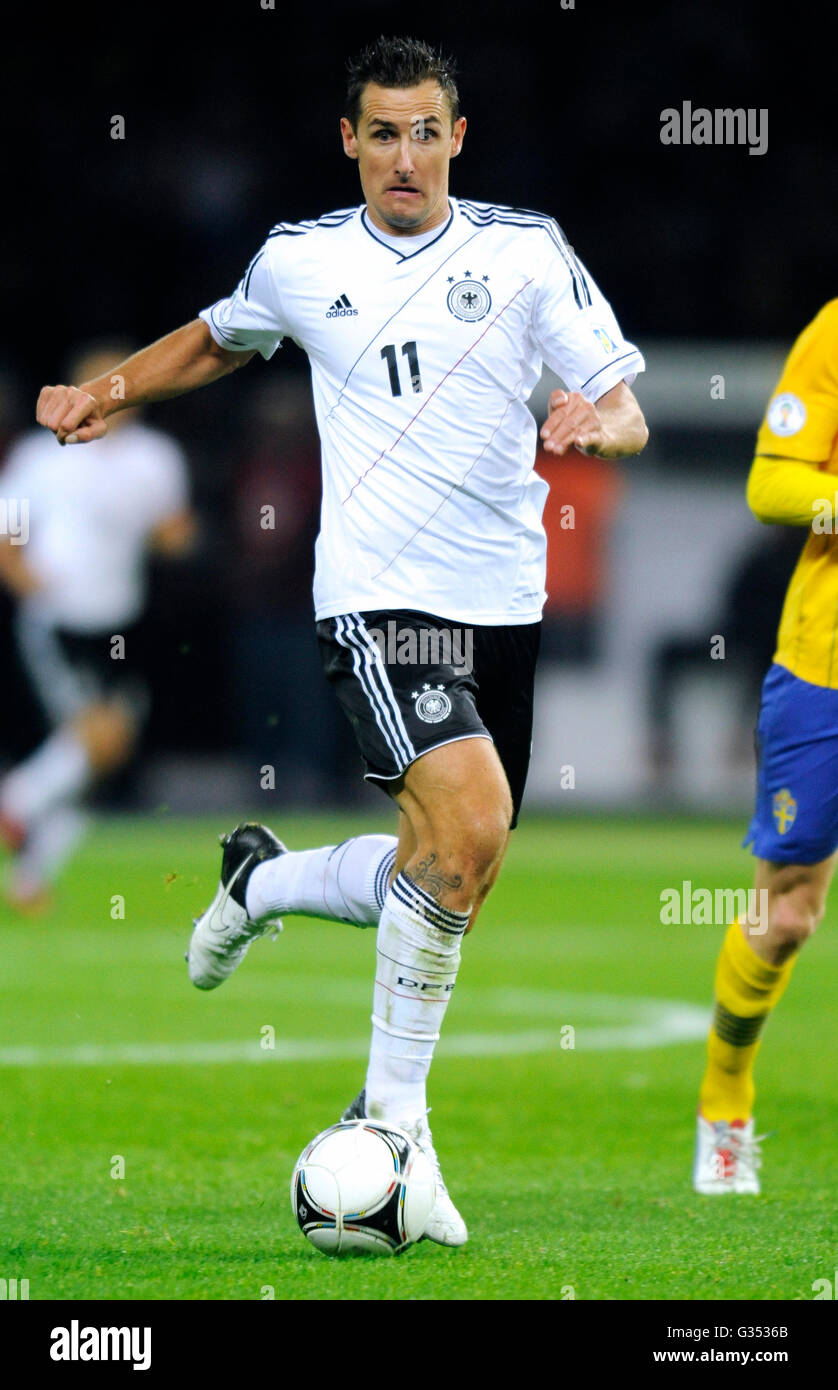 Miroslav Klose buteur double au cours de la qualification pour la Coupe du Monde de Football 2014, l'Allemagne - Suède 4:4, du stade olympique Banque D'Images