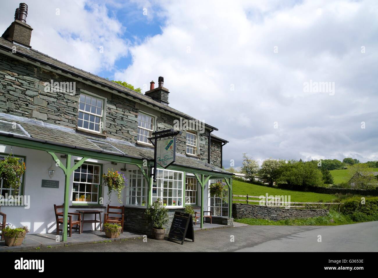 Trois Shires Inn, Little Langdale, Parc National de Lake District, Cumbria, England, UK, FR, DE L'Europe Banque D'Images