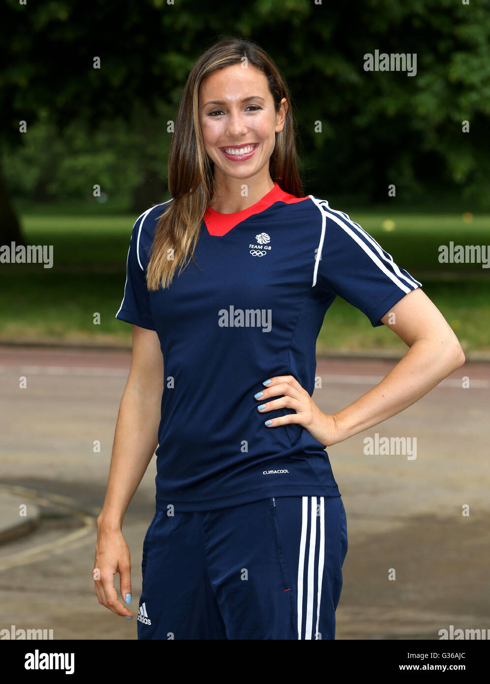La société britannique Samantha Murray pose pour des photos après l'équipe de pentathlon moderne 2016 Rio annonce à Hyde Park Barracks, à Londres. Banque D'Images