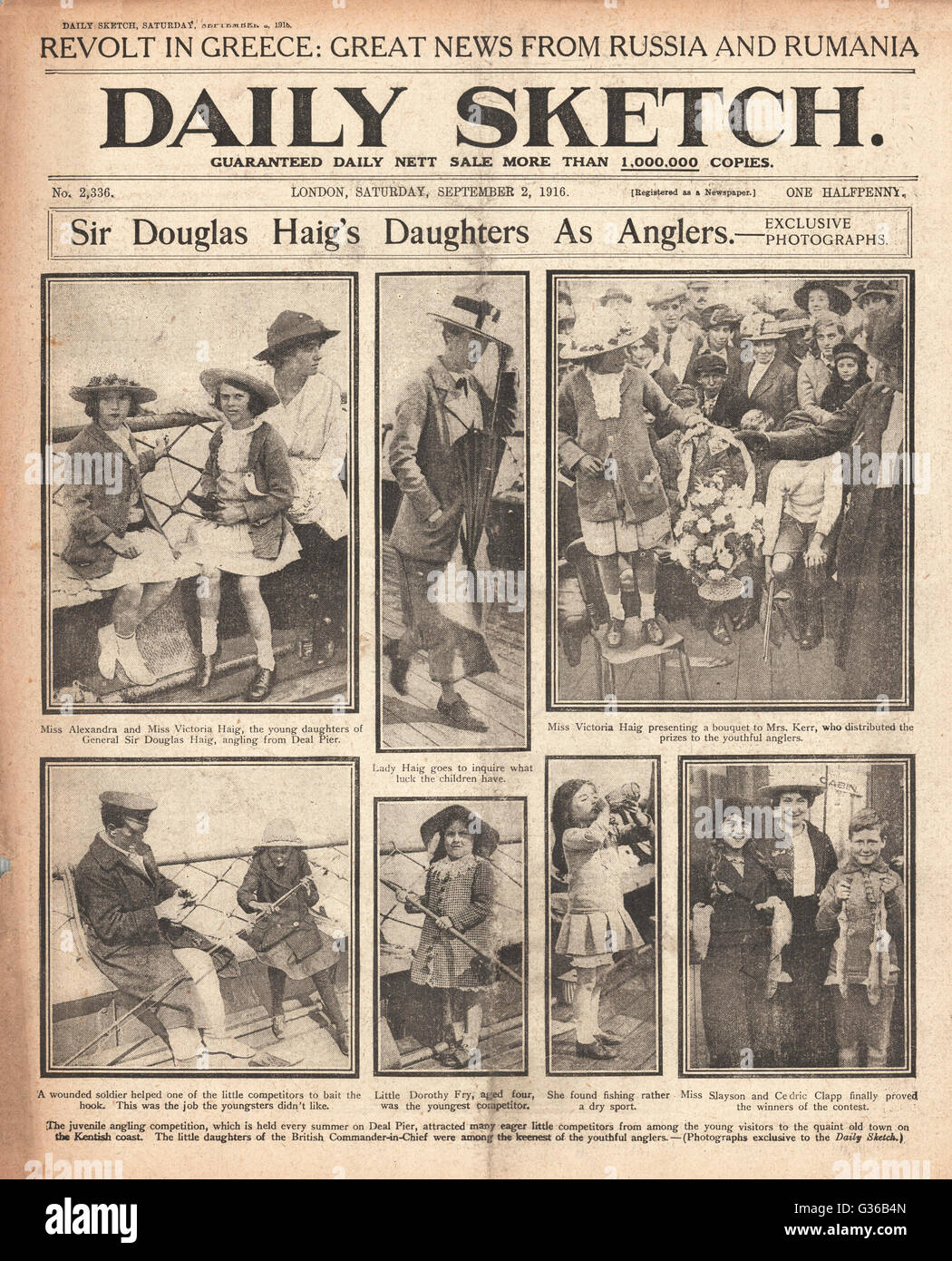 1916 Daily Sketch les filles de Sir Douglas Haig pêchent Banque D'Images