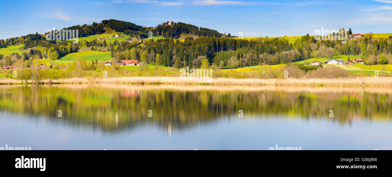 Paysage panoramique avec alpes et lac de Bavière, Allemagne Banque D'Images