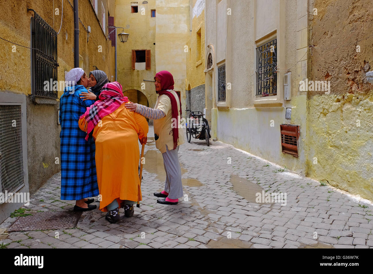 Groupe de femmes de la médina (vieille ville), El Jadida, Maroc Banque D'Images