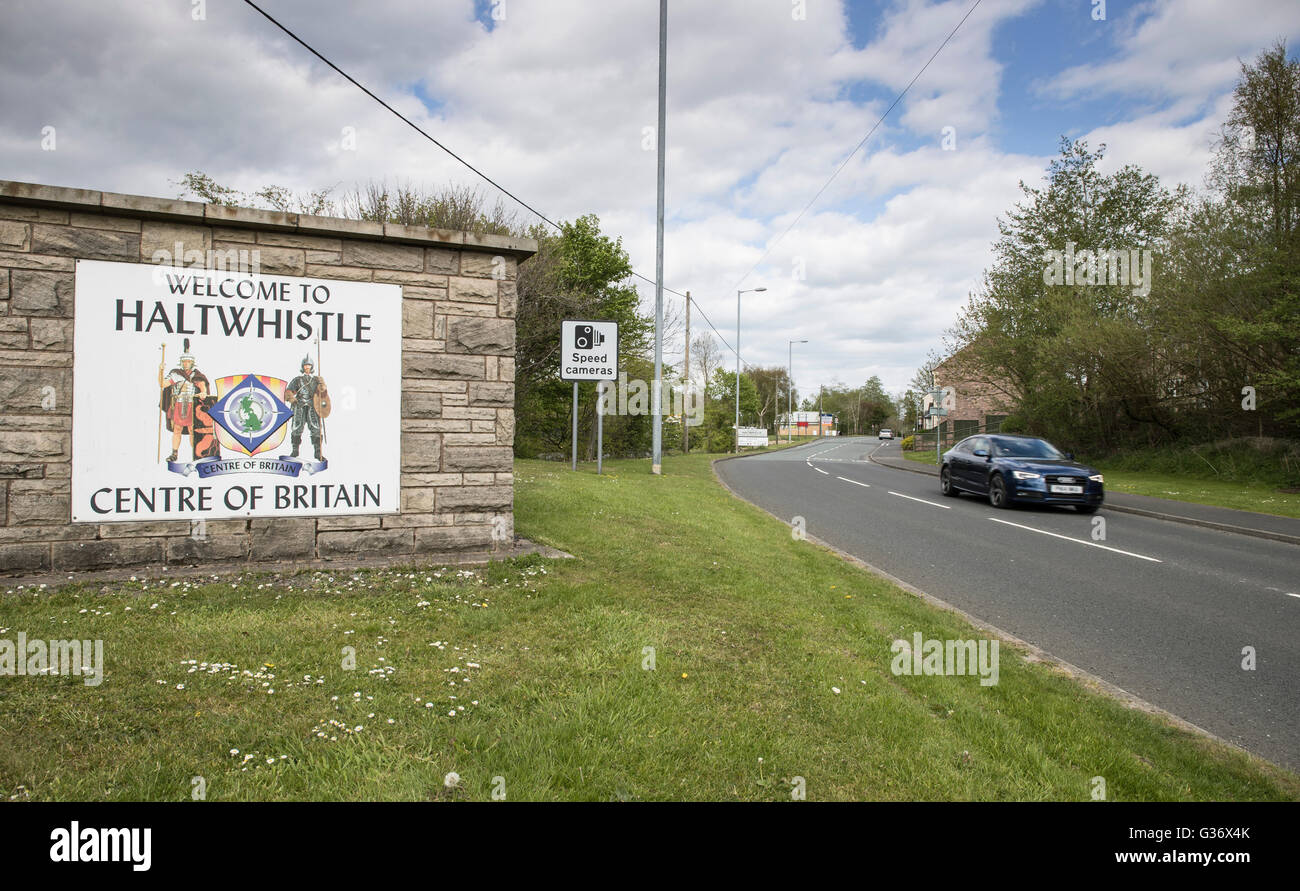 Hexham est le soi-disant centre géographique de la Grande-Bretagne. Le village de Northumbrie est au N 054°57'56,68', W 002°28'37.19' à une Banque D'Images