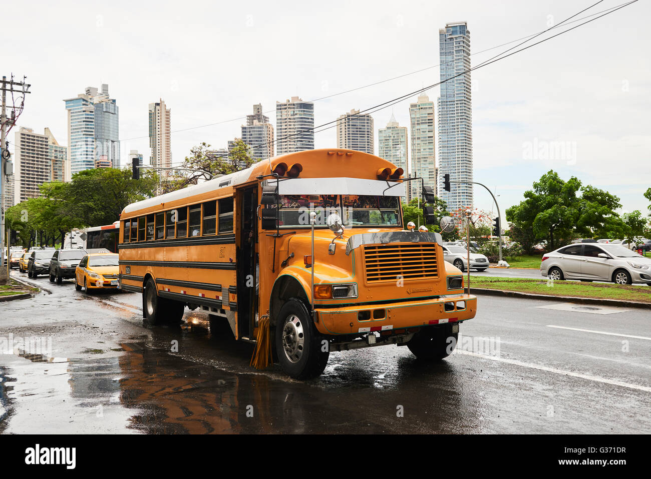 Bus jaune, Panama, Panama, République de Panama, Amérique Centrale Banque D'Images