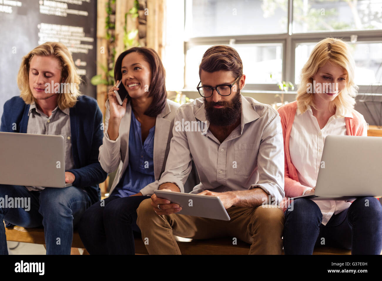 Équipe de travail hipsters Banque D'Images