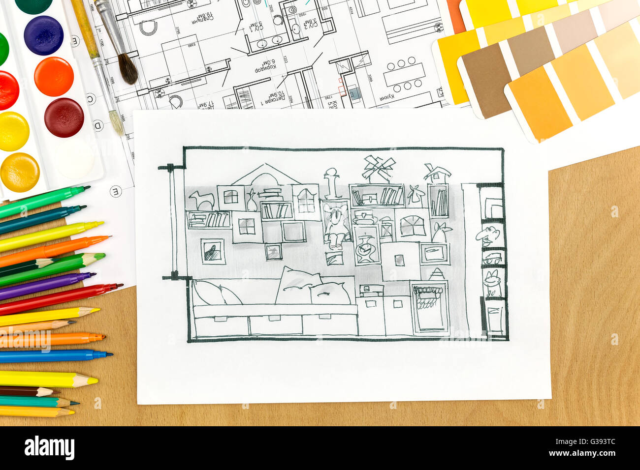 Bureau d'architecte avec séjour croquis, plan, guide et outils de dessin et couleur Banque D'Images