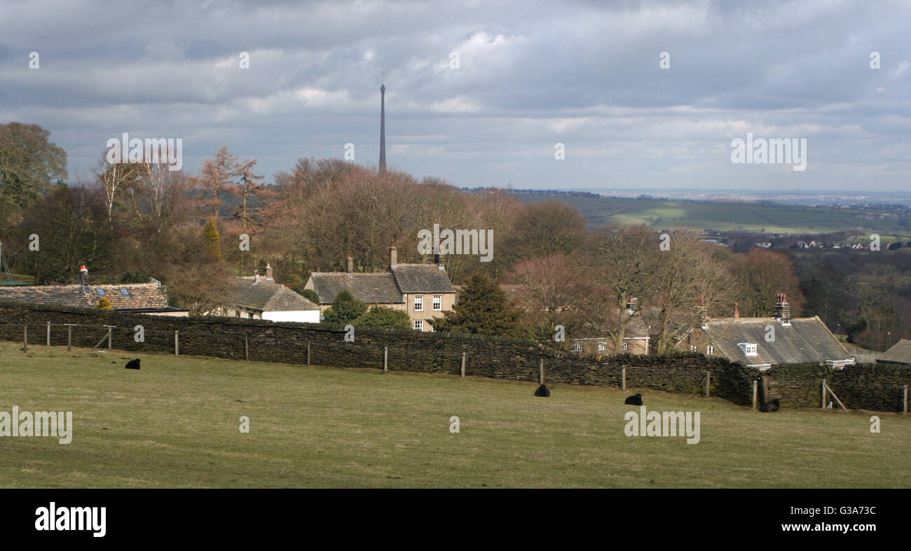Emley Moor mât de télévision vu de près de High Flatts Banque D'Images