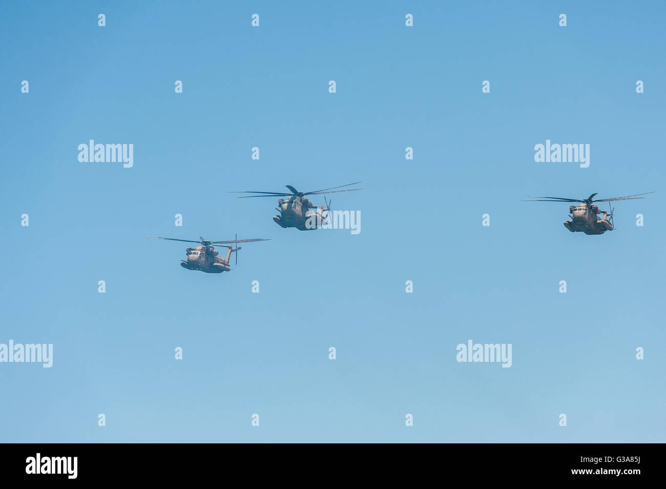 Israël, Tel Aviv - Jaffa, airshow traditionnel au-dessus de la ville le jour de l'indépendance - yom haatsmatout Banque D'Images