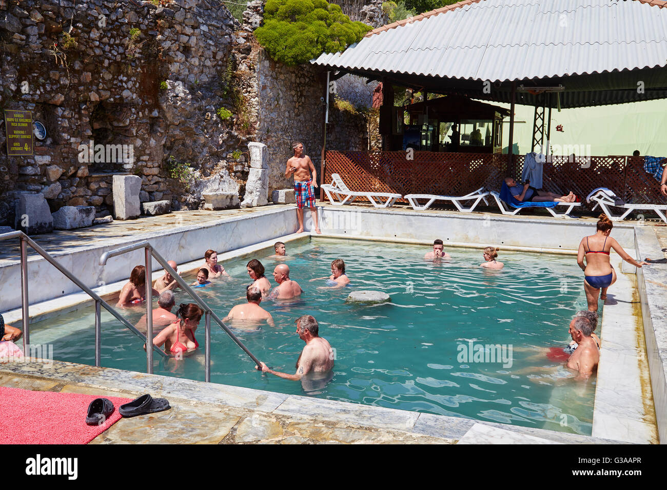 Le bain thermal de soufre sur le lac de Koycegiz, Sultaniye, près de Dalyan, Province de Mugla, Turquie. Banque D'Images