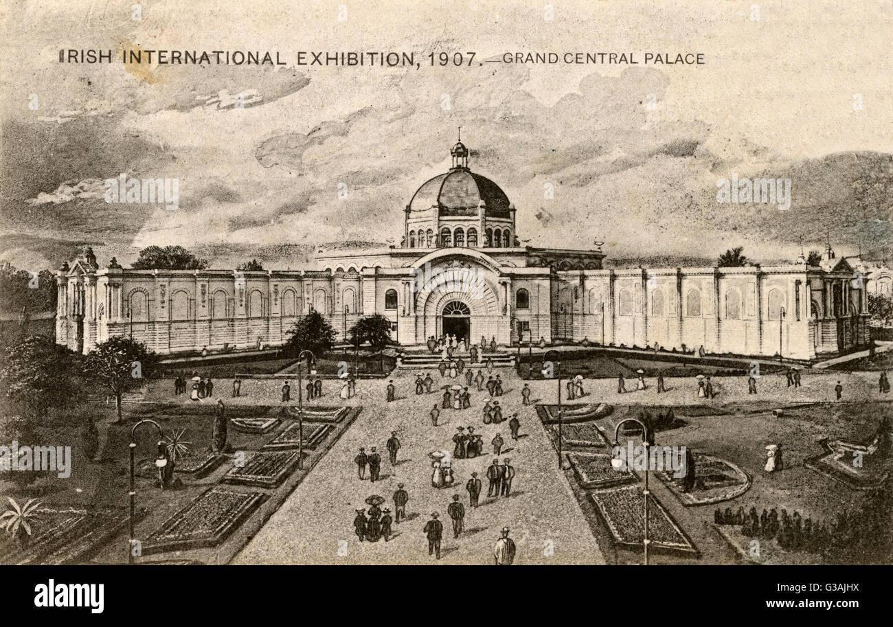 Le Salon International de l'Irlande - Grand Central Palace - une exposition internationale tenue à Dublin, Irlande, en 1907, lorsque le pays faisait encore partie du Royaume-Uni. Maintenant le parc Herbert, Ballsbridge - seulement un couple de kiosques et un étang demeurent des buil Banque D'Images
