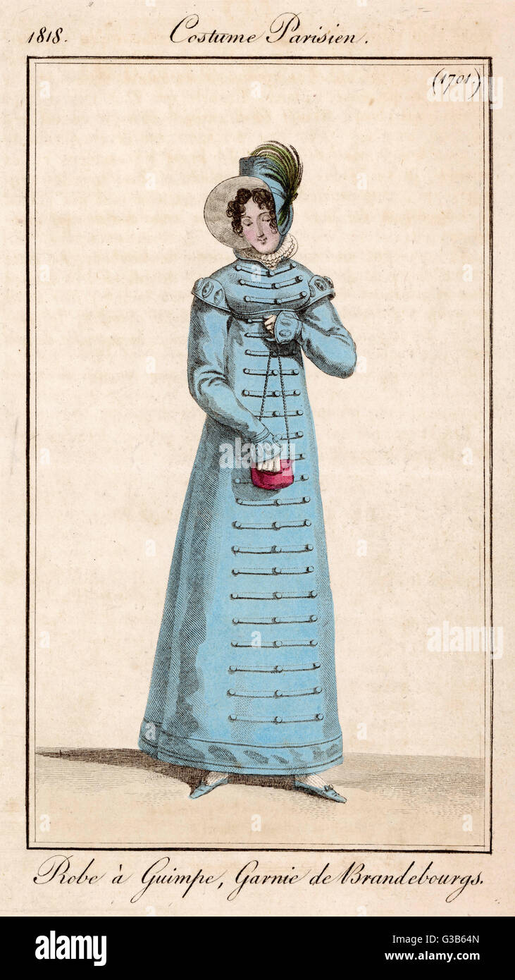 Pelisse bleu style militaire avec garniture de Brandenbourg. Les parements décoratifs &AMP ; ont de petites épaulettes, rembourré de forme ovale. Porté avec un chapeau bleu &AMP ; réticule rouge Date : 1818 Banque D'Images