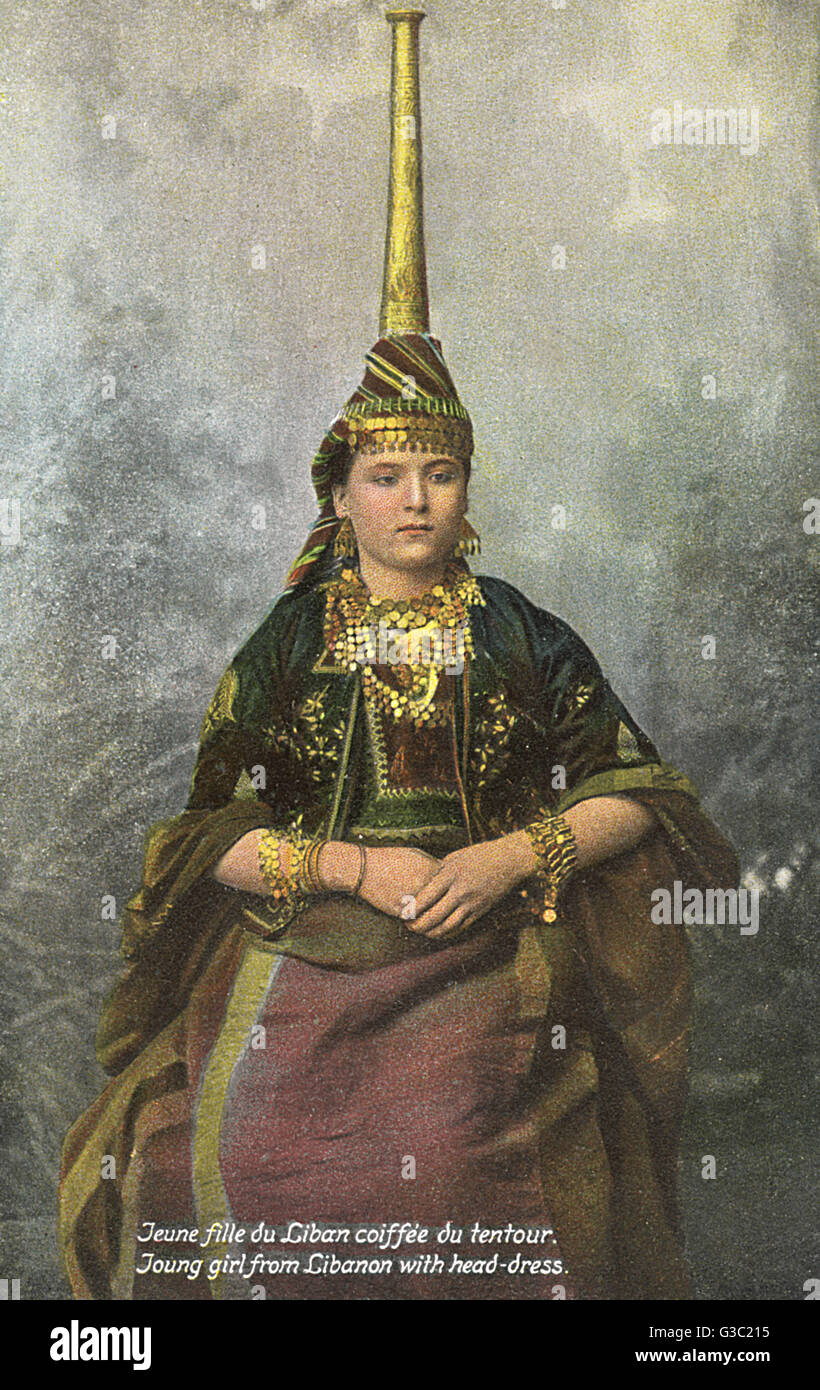 Traditional lebanese costume Banque de photographies et d'images à haute  résolution - Alamy