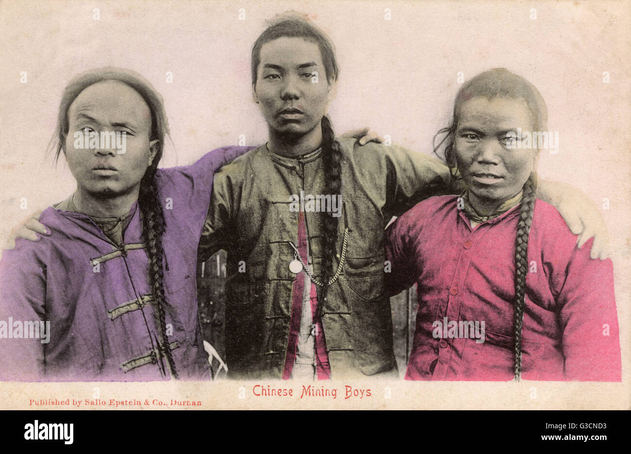 Trois 'Mining chinois des garçons. Entre 1904 et 1910, plus de 63 000 mineurs ont été mis sous contrat pour travailler dans les mines du Witwatersrand. La plupart de ces entrepreneurs ont été recrutés dans les provinces de Chihli (Zhili), Seamless (Shandong) et de Honan (Henan) Banque D'Images