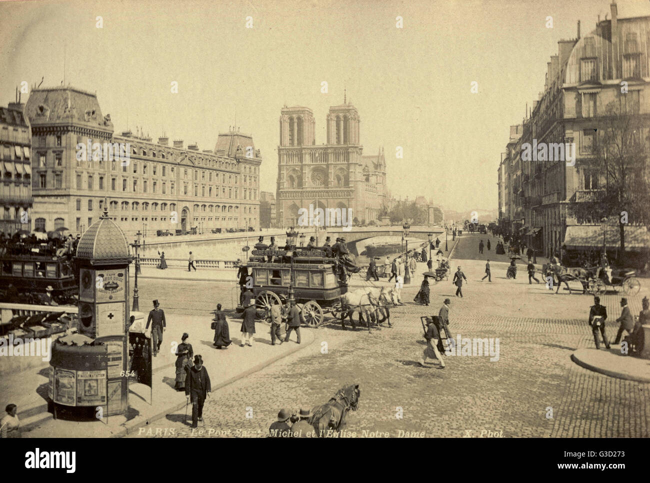 Notre Dame et Saint Michel pont, Paris, Date : vers 1900 Banque D'Images