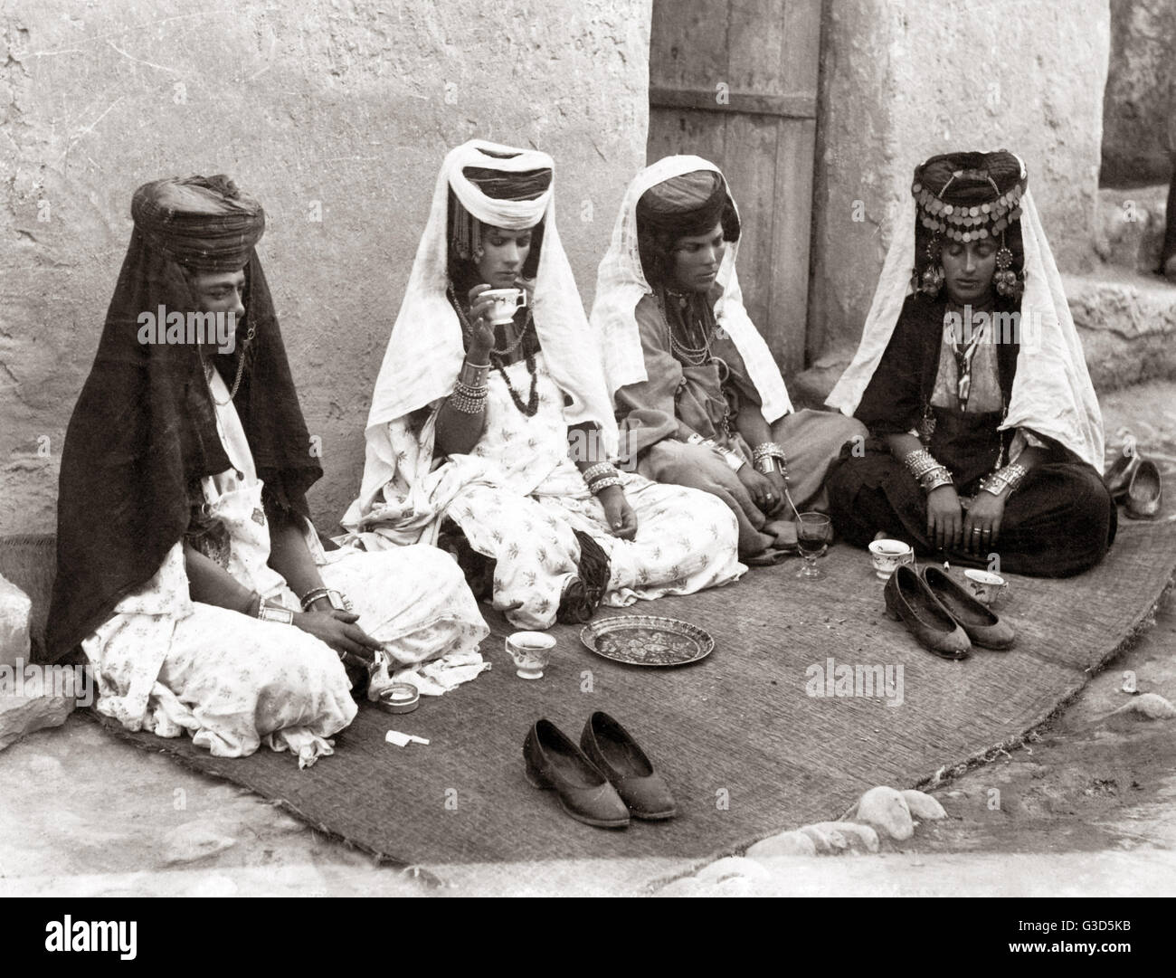 Ouled Nail Women, Algérie, vers 1890 Banque D'Images