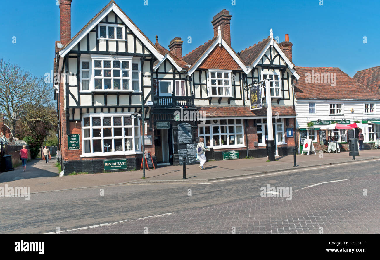 Headcorn, George and Dragon Pub High Street, Kent, Angleterre, Banque D'Images