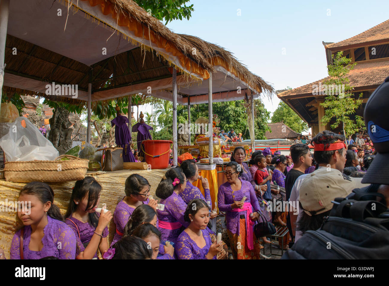 La cérémonie de crémation royale balinaise pour Widura prince Cokorda Putra, Ubud, Bali, dimanche 8 mai 2016. Banque D'Images