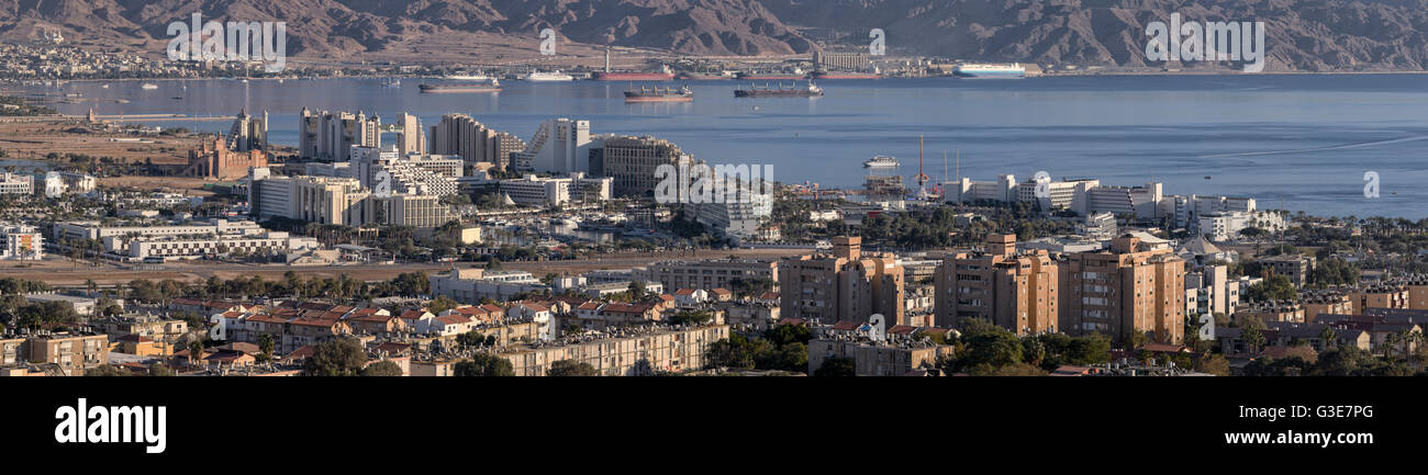 Panorama de la bande de l'hôtel et le centre-ville d'Eilat, Israël Banque D'Images
