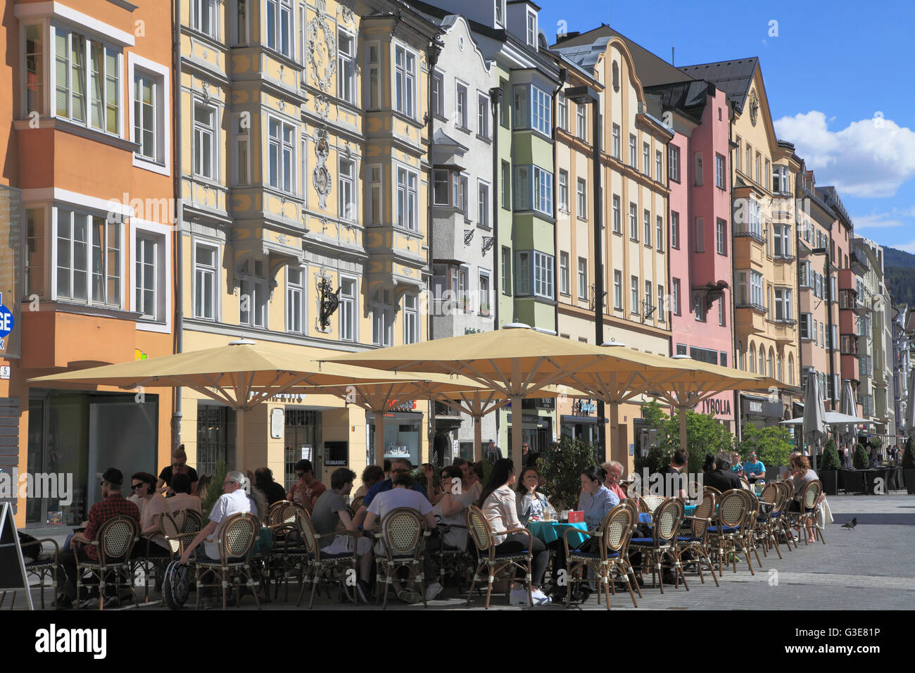 Autriche, Tyrol, Innsbruck, Maria-Theresien St, personnes, Banque D'Images