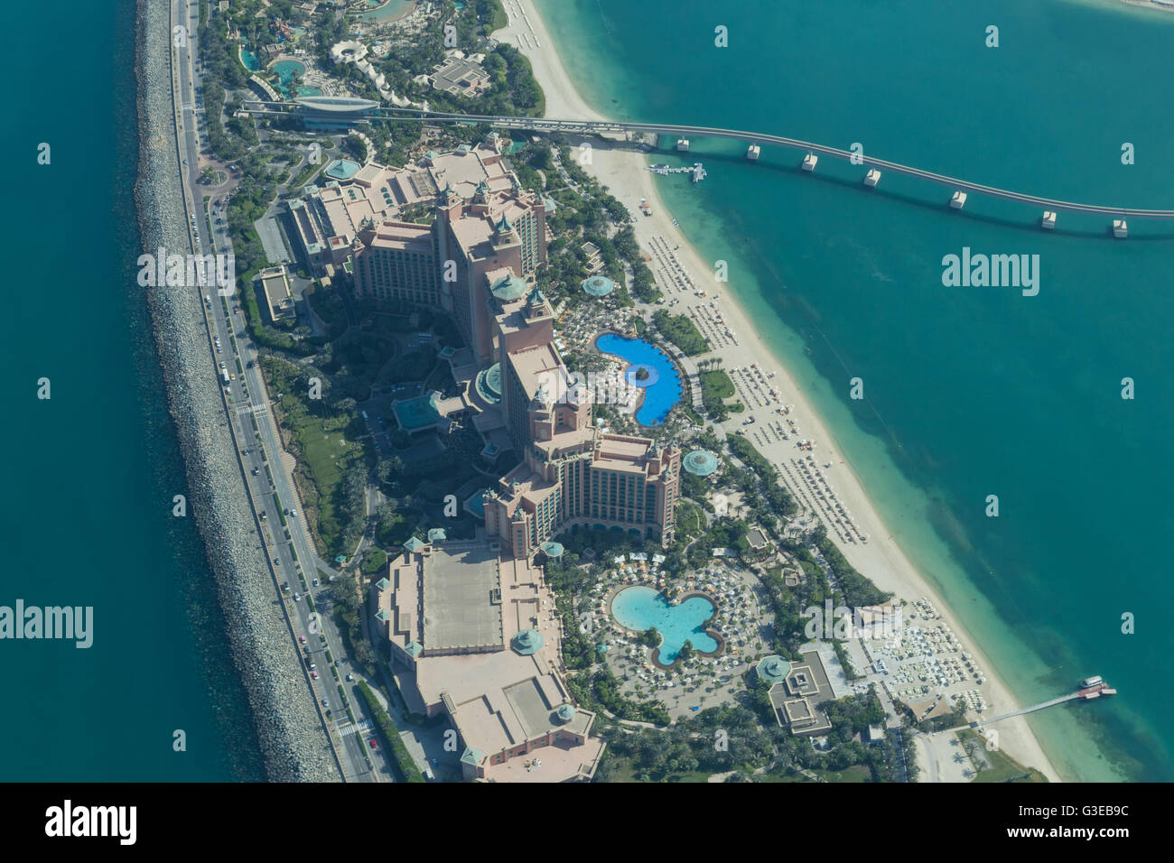 Dubaï, Émirats arabes unis - 17 octobre 2014 : le célèbre Hôtel Atlantis The Palm sur l'île artificielle palm. Banque D'Images