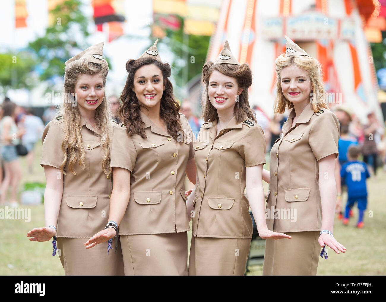 La société B un quatuor vocal de l'île de Wight au Isle of Wight Festival, à Seaclose Park, Newport, île de Wight. Banque D'Images