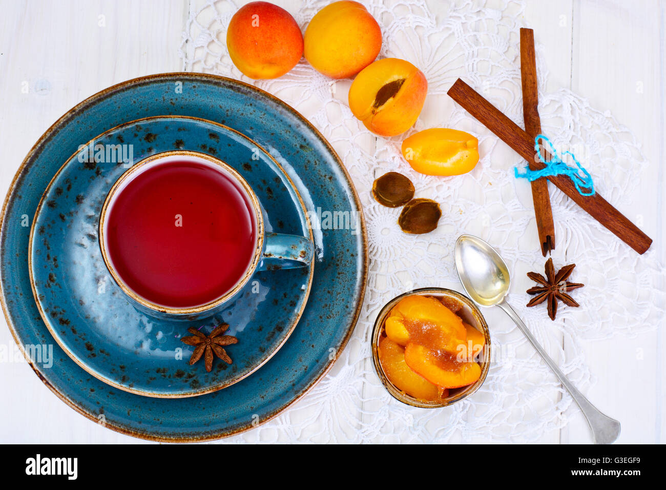 Hibiscus Tea c Bourrage de l'Abricot Banque D'Images