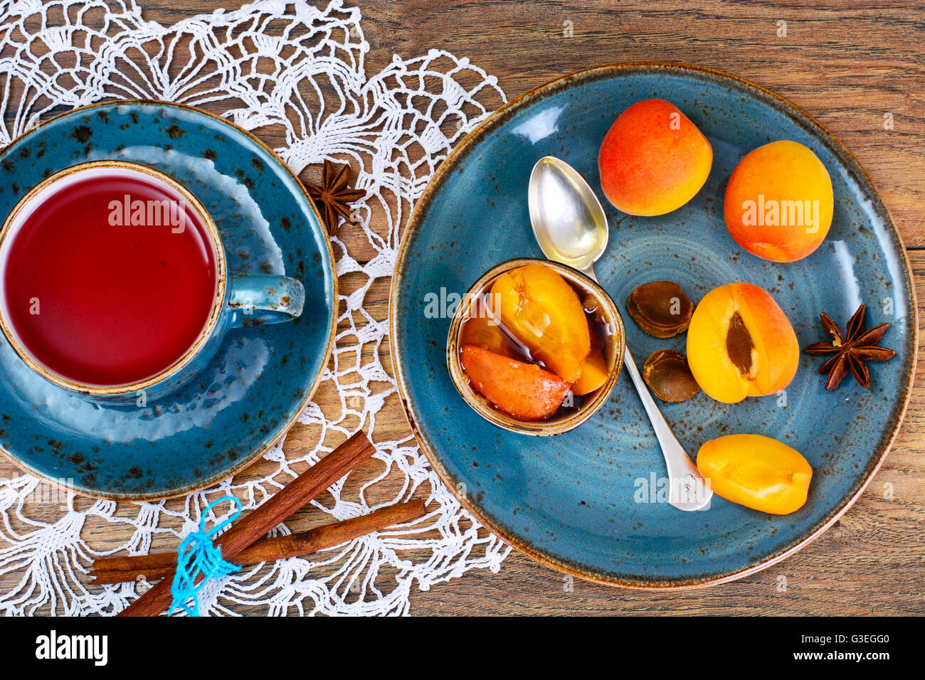 Hibiscus Tea c Bourrage de l'Abricot Banque D'Images