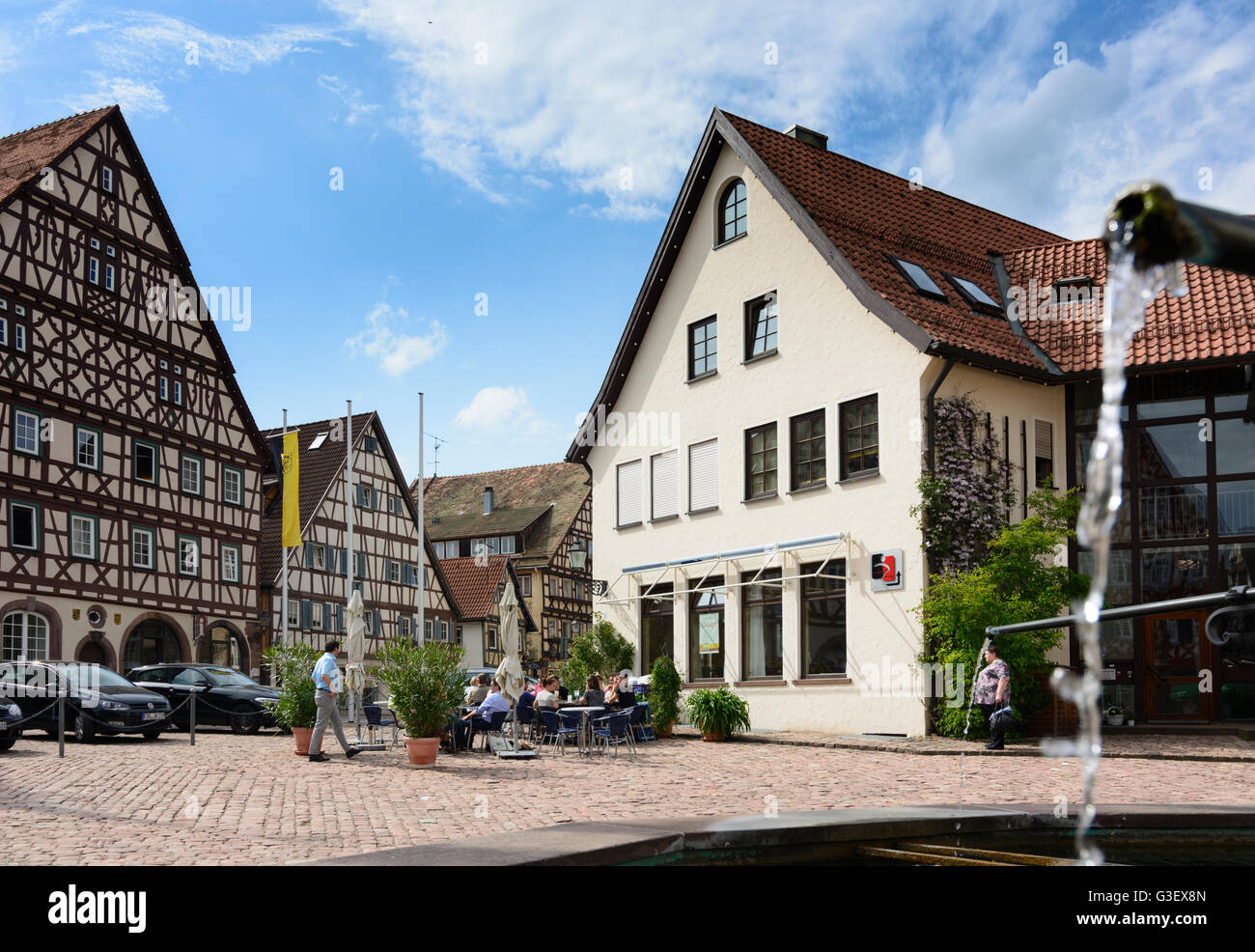 Marktplatz, Place de Ville, eh bien, l'Allemagne, Bade-Wurtemberg, Schwarzwald, Forêt Noire, Dornstetten Banque D'Images