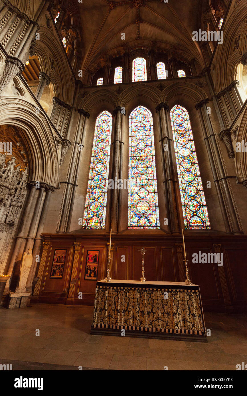 Cathédrale d'Ely, l'intérieur de la Chapelle St Etheldreda et la fenêtre de l'Est, Uzès, UK Banque D'Images