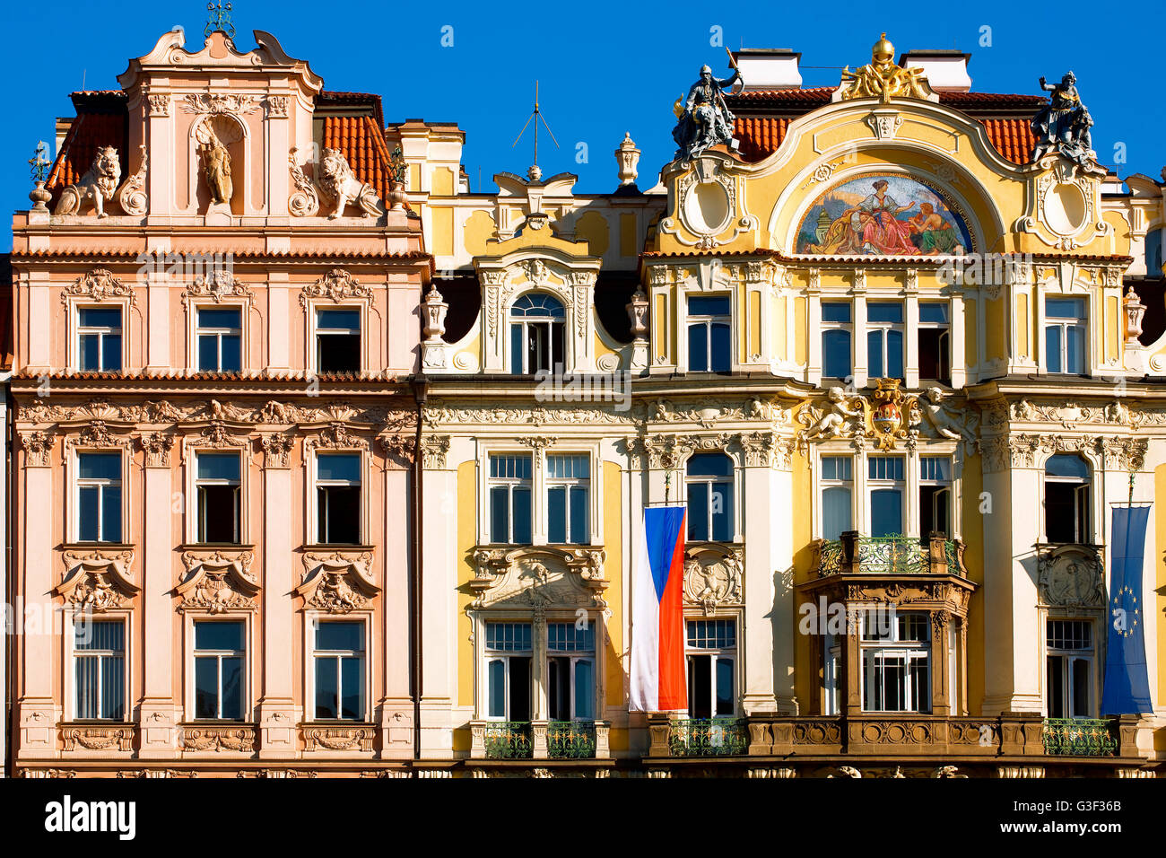 Maison à la place de la Vieille Ville (Stare Mesto) à Prague Banque D'Images