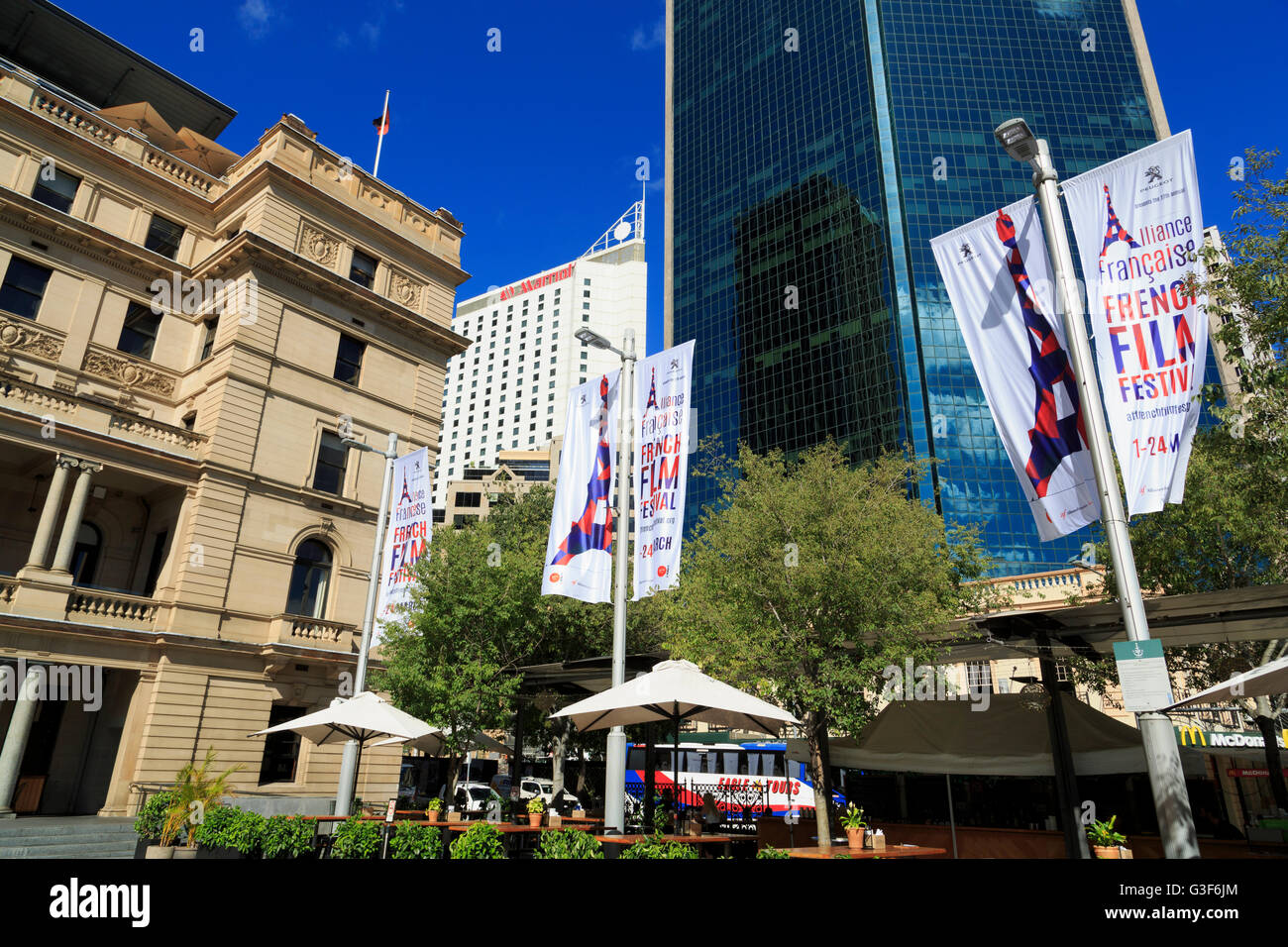 Gateway Tower & Custom's House Square, Circular Quay, Sydney, New South Wales, Australia Banque D'Images