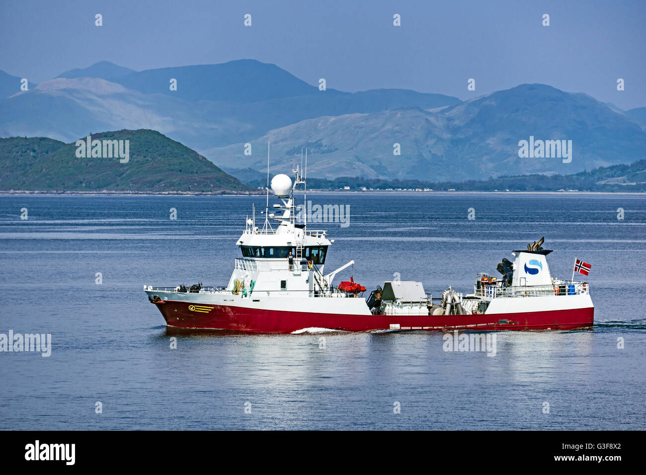 -Transporteur norvégien Ronja Skye traversant le son de Lorn se diriger vers le Sound of Mull en Ecosse Banque D'Images