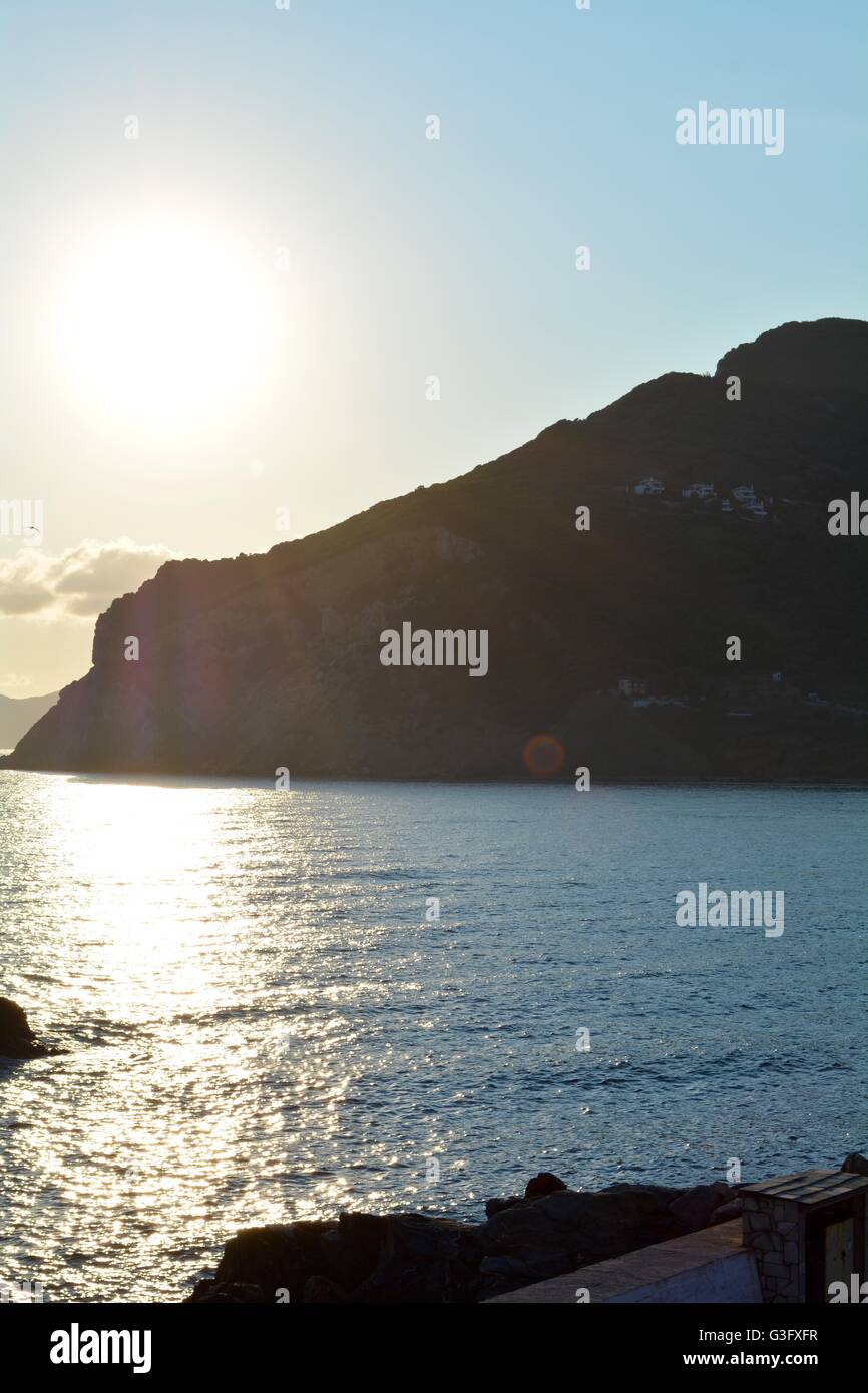 Le littoral et mer de l'île grecque de skópelos Banque D'Images