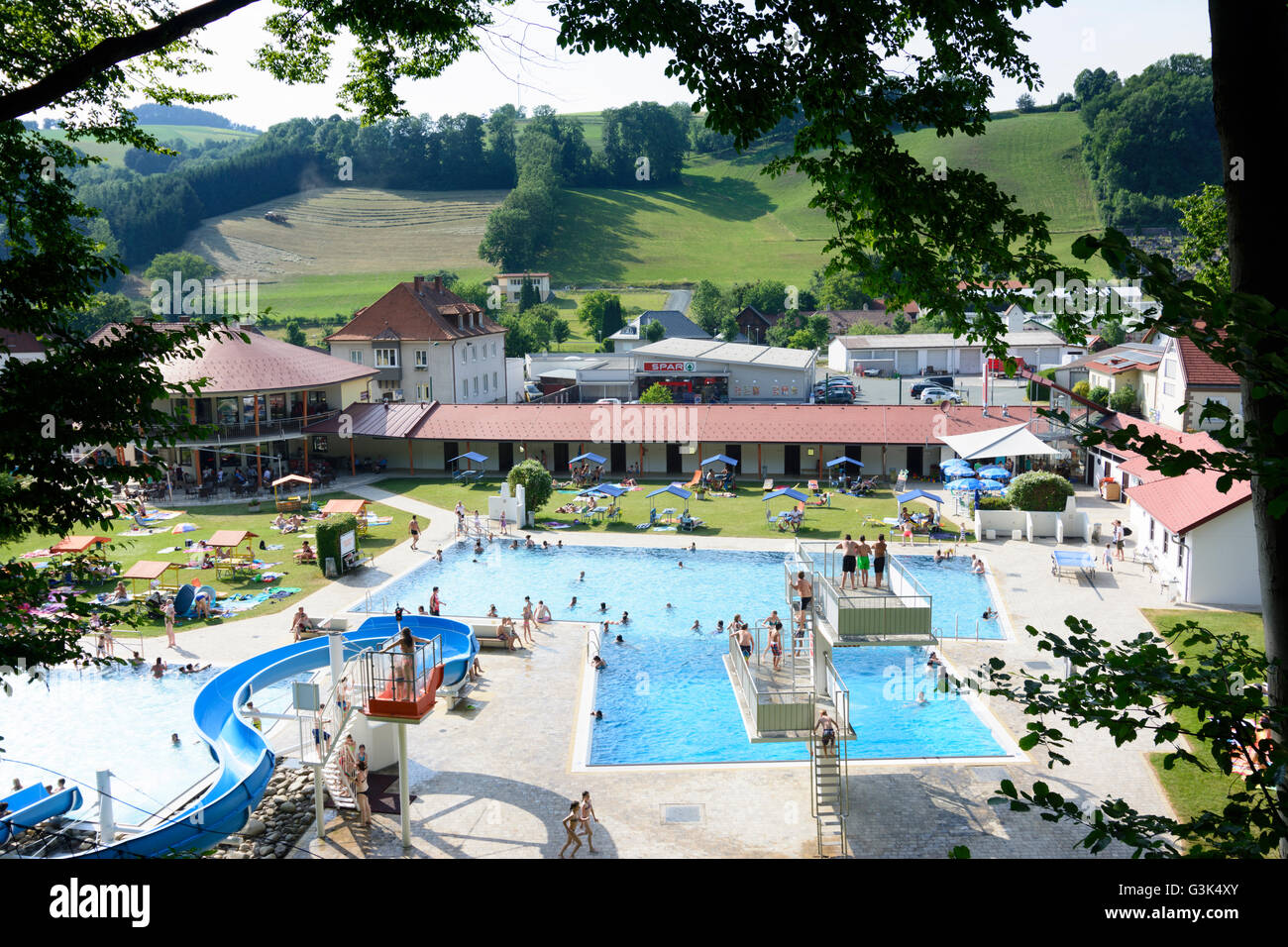 Piscine extérieure, l'Autriche, Niederösterreich, Autriche, Wiener Alpen, Kirchschlag in der Buckligen Welt Banque D'Images