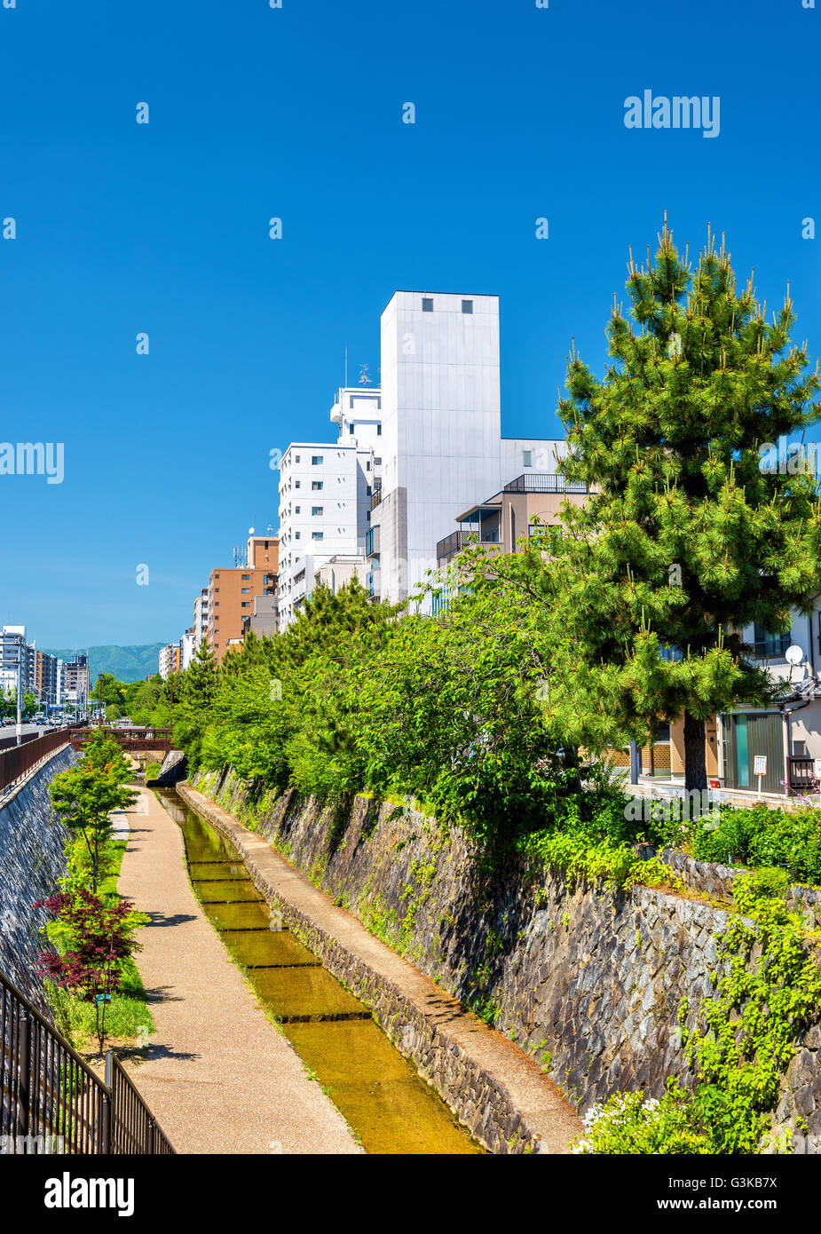 Une rue dans le centre ville de Kyoto Banque D'Images